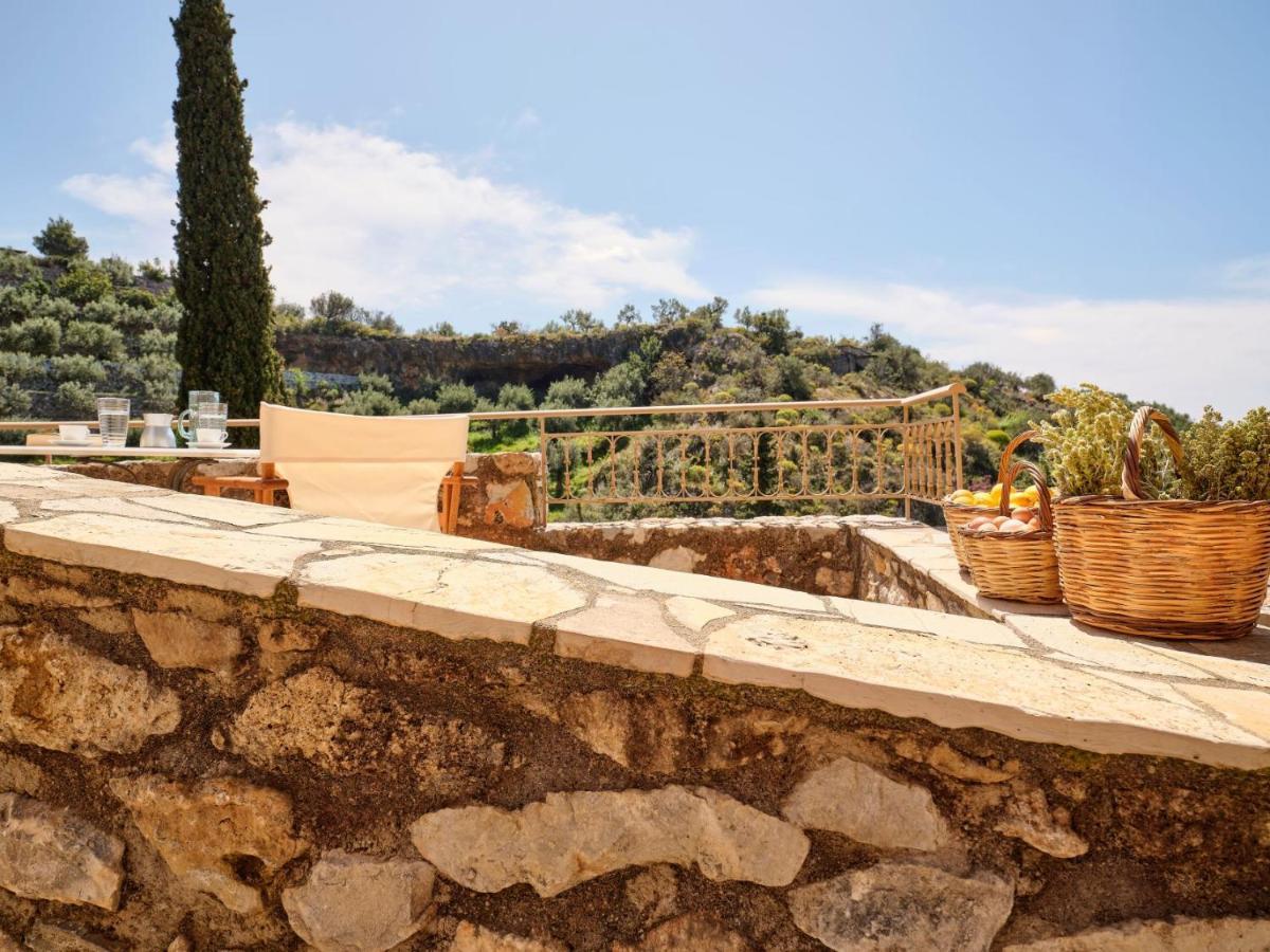 Petreas Castle Villa Kardhamili Luaran gambar