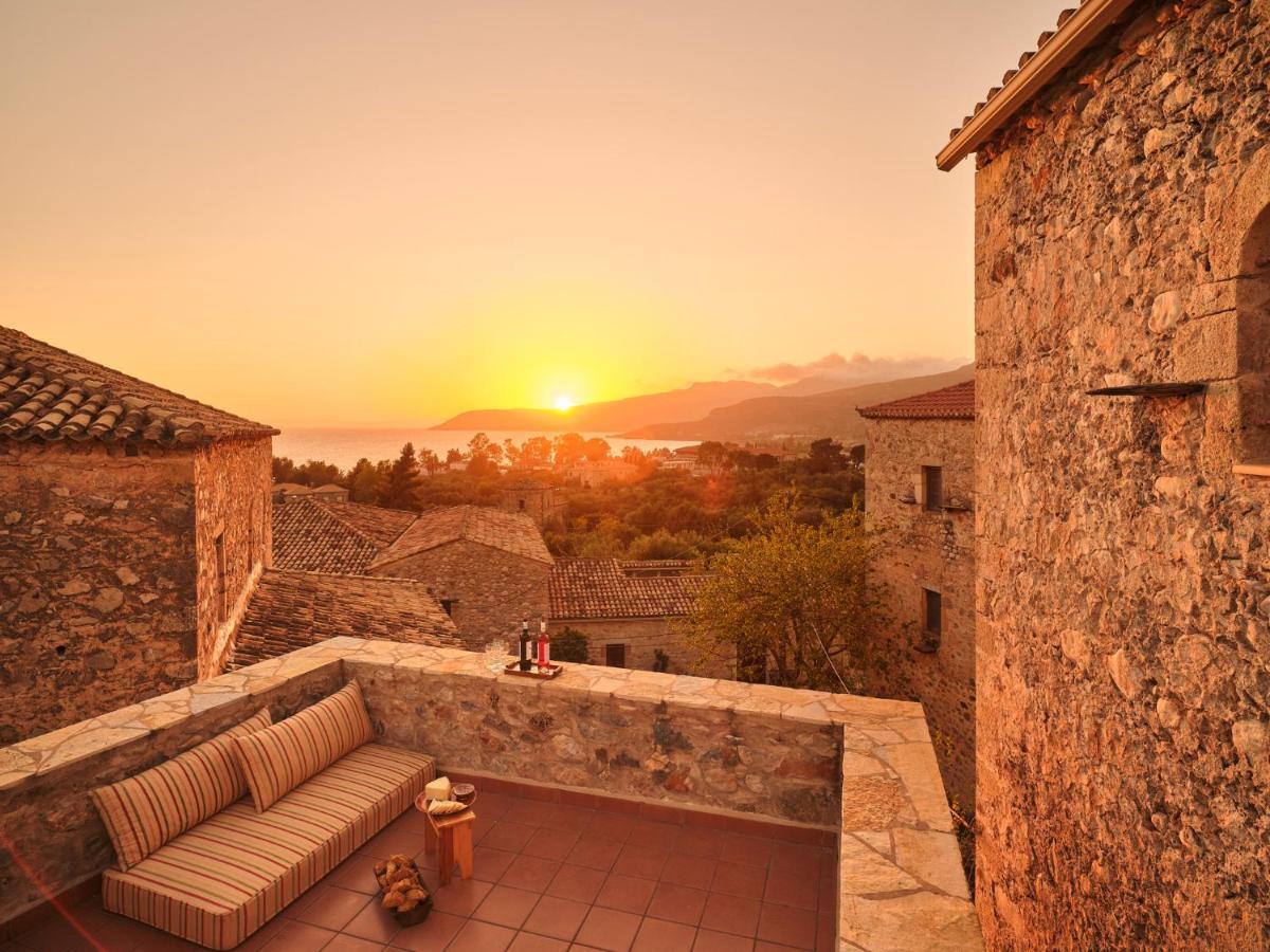 Petreas Castle Villa Kardhamili Luaran gambar